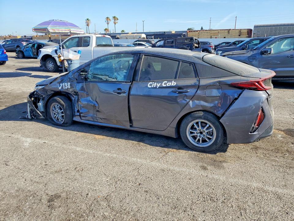 2022 Toyota Prius Prime xle