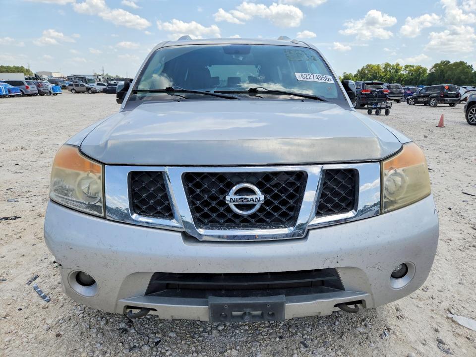 2012 Nissan Armada sv