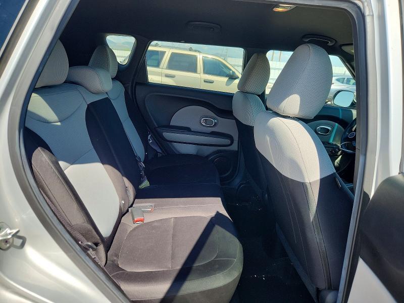 2015 KIA Soul Base
