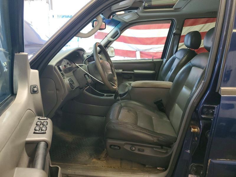 2004 Ford Explorer Sport Trac