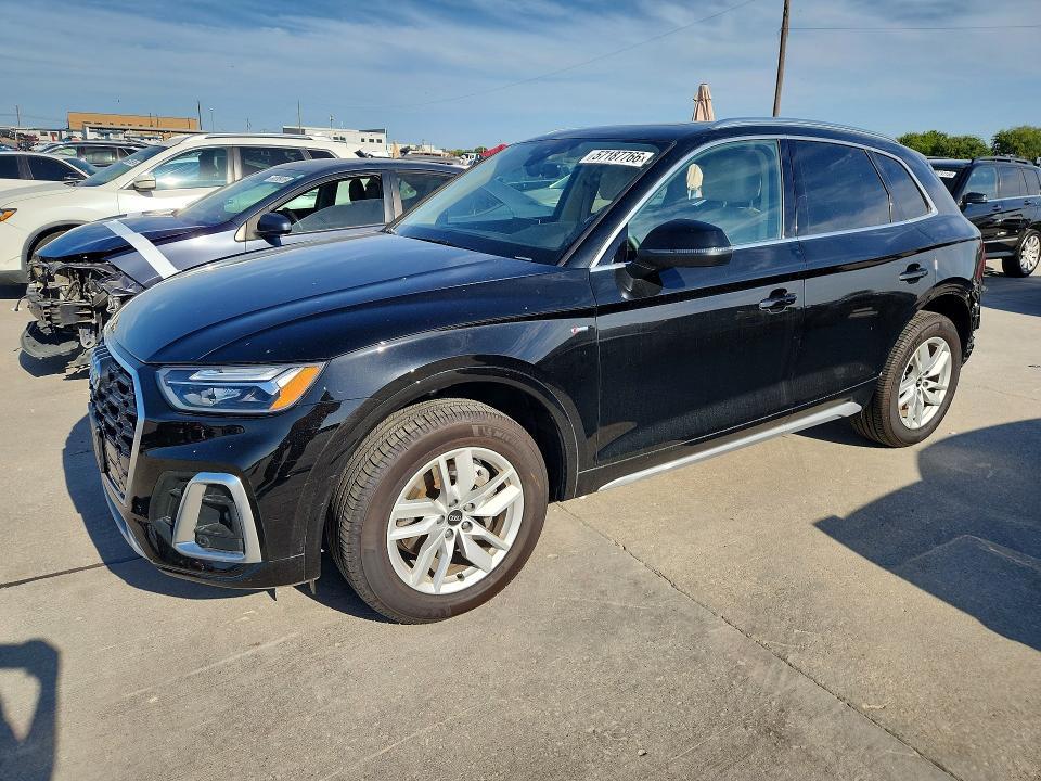 2022 Audi Q5 Premium 45