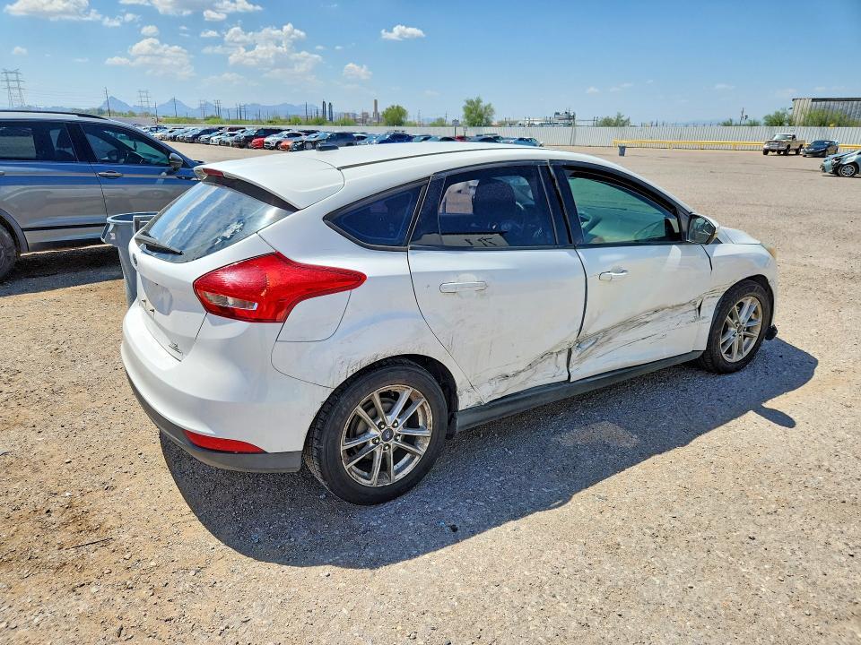 2016 Ford Focus se