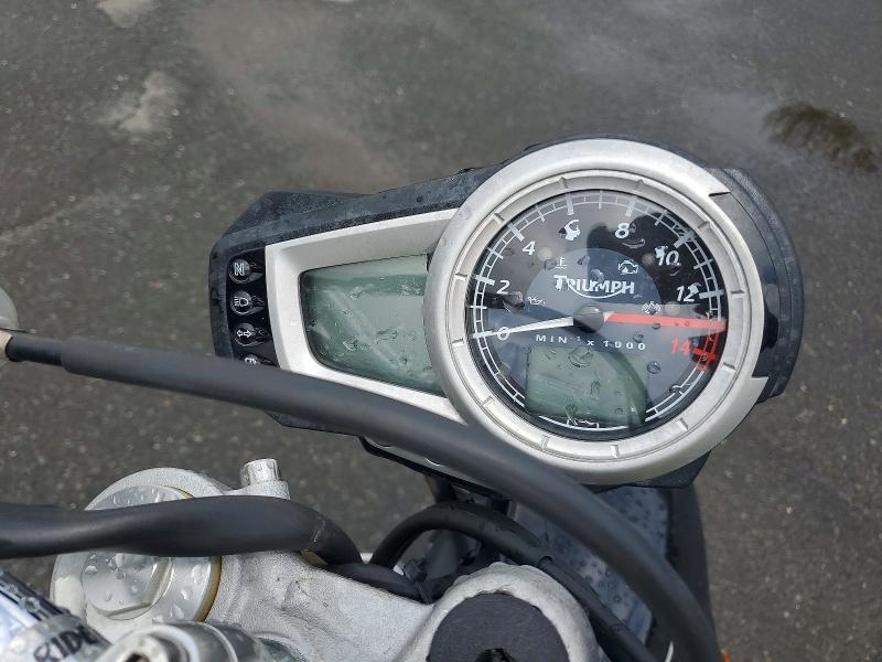 2010 Triumph Street Triple 675