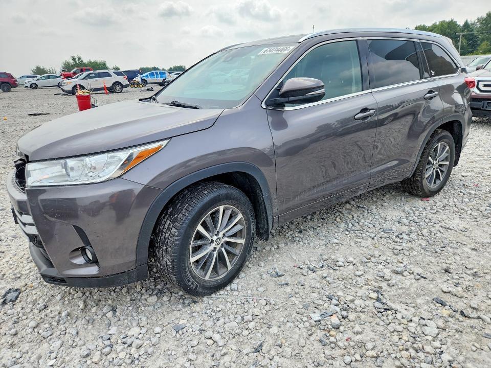 2017 Toyota Highlander xle