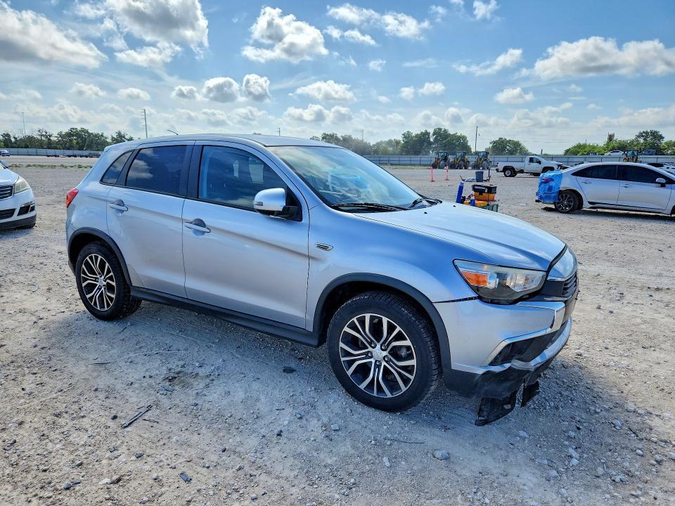 2016 Mitsubishi Outlander Sport es