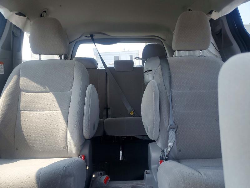 2020 Toyota Sienna le