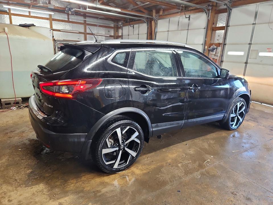 2022 Nissan Rogue Sport sl