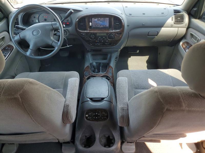 2002 Toyota Sequoia SR5