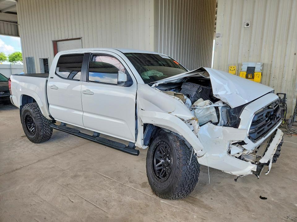 2018 Toyota Tacoma SR5 V6
