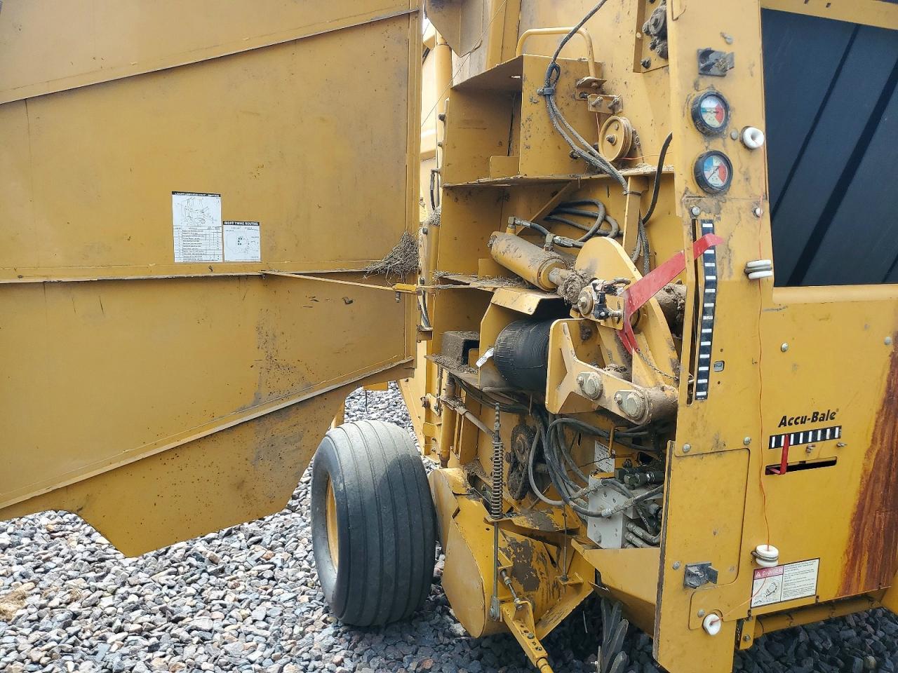 2015 Vermeer 605 XL Round Baler