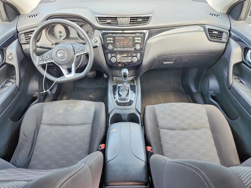 2017 Nissan Rogue Sport sv