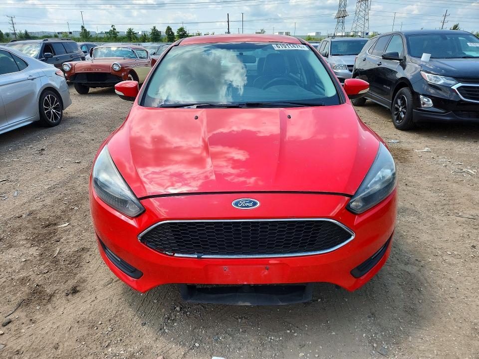 2016 Ford Focus se
