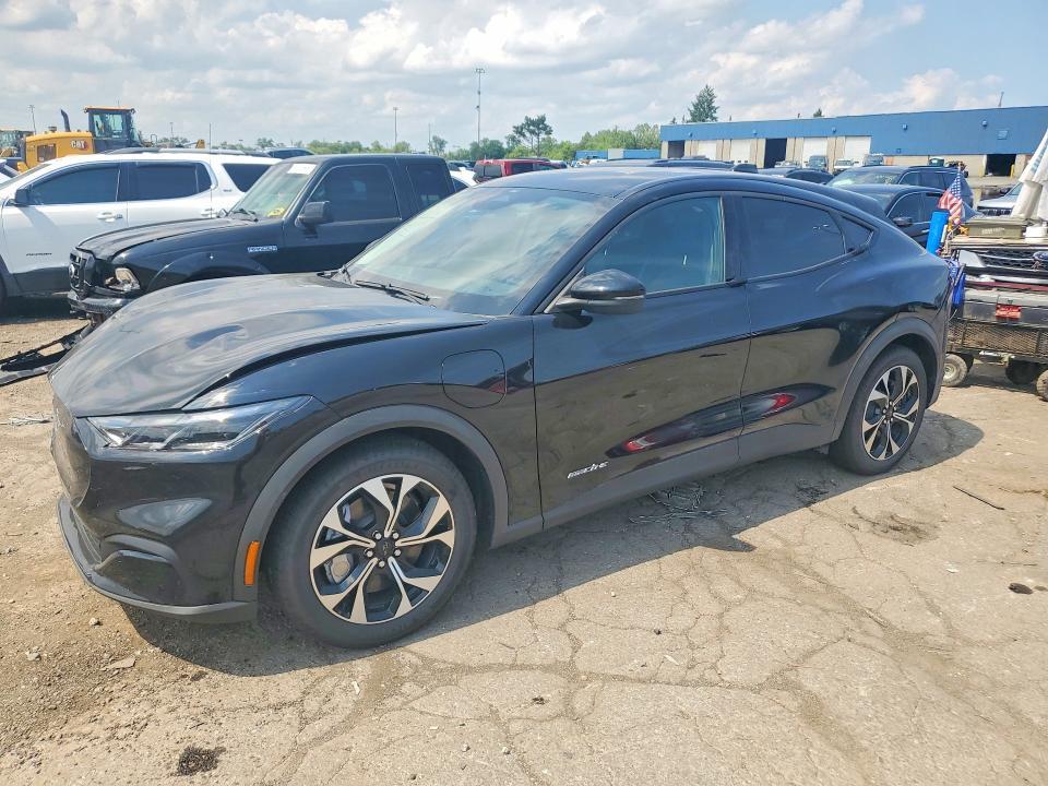2026 Ford Mustang Mach-e Select