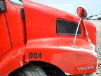 1999 Volvo VN Semi Truck