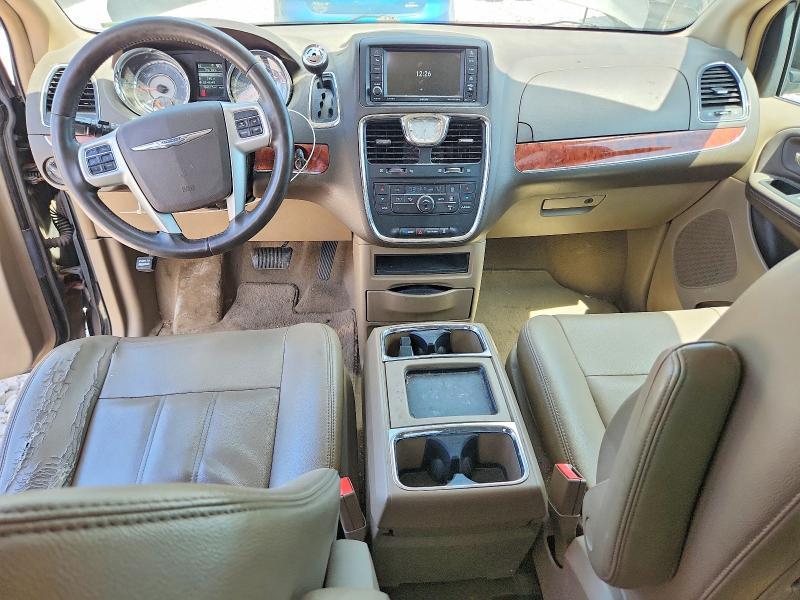 2015 Chrysler Town & Country Touring