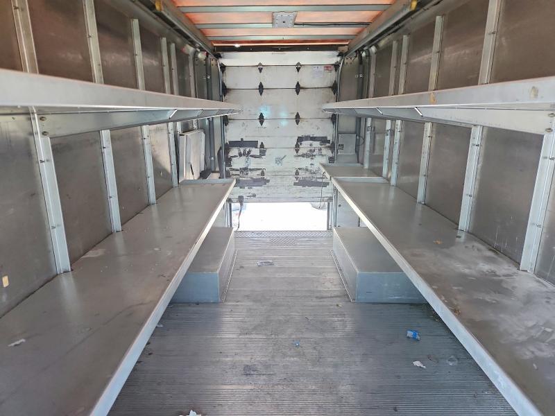 2021 Freightliner MT45G Chassis Delivery Truck