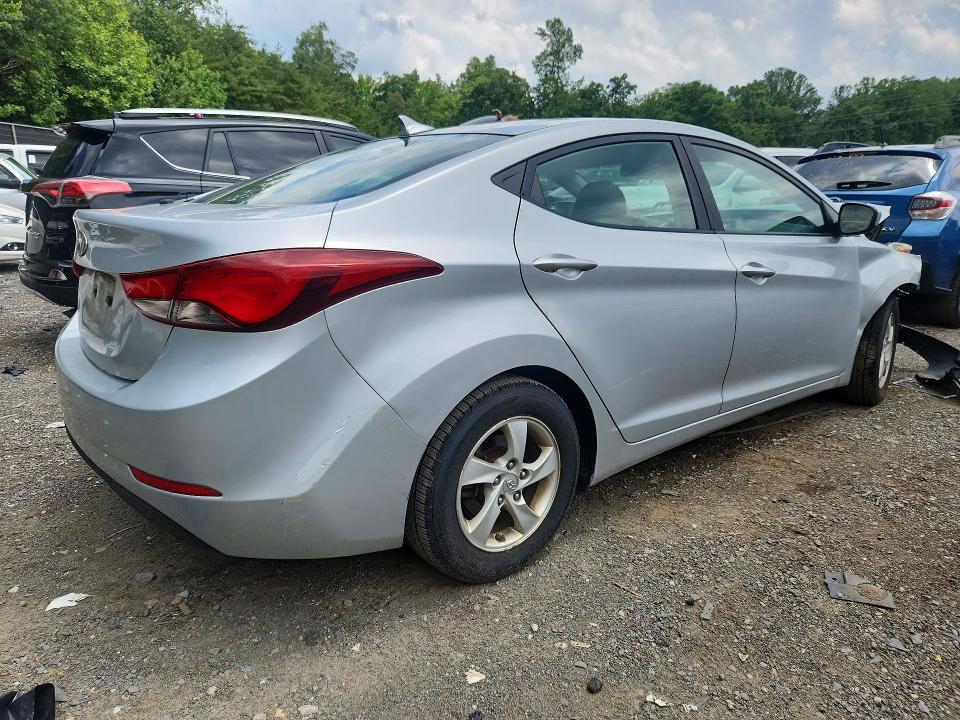 2014 Hyundai Elantra se