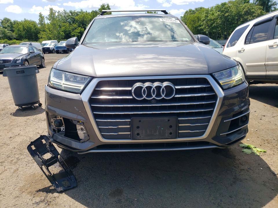2019 Audi Q7 Prestige