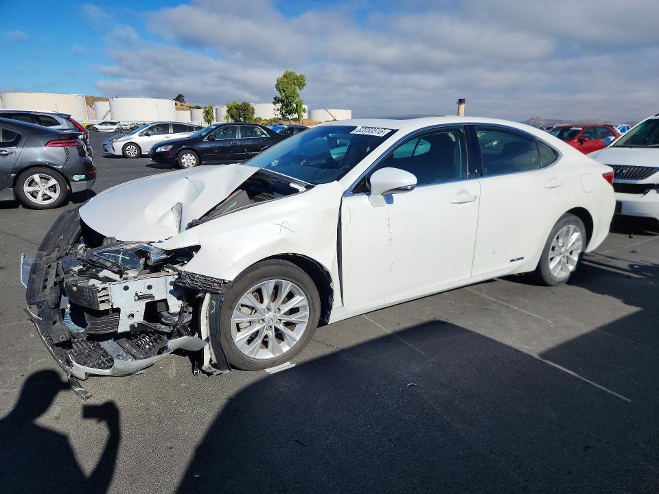 2015 Lexus Es 300h