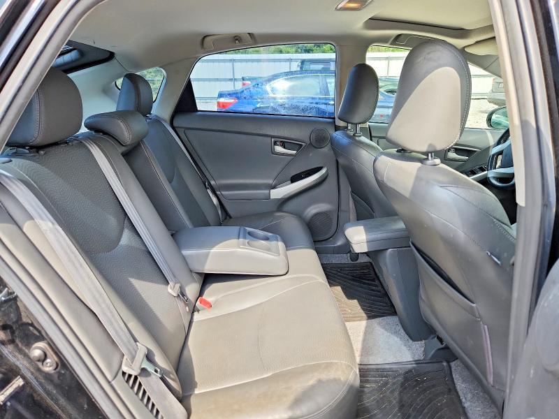 2010 Toyota Prius iv