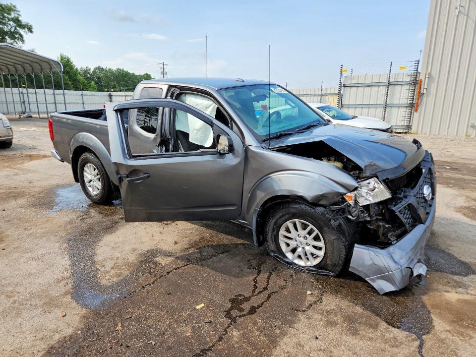 2017 Nissan Frontier SV V6