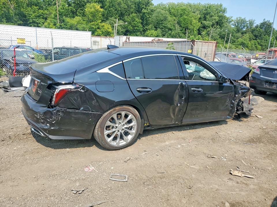 2022 Cadillac CT5 Premium Luxury