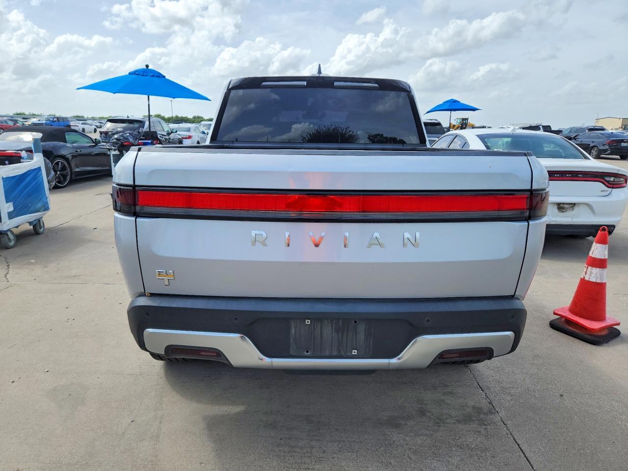2023 Rivian R1T Adventure