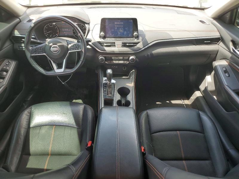2022 Nissan Altima sr