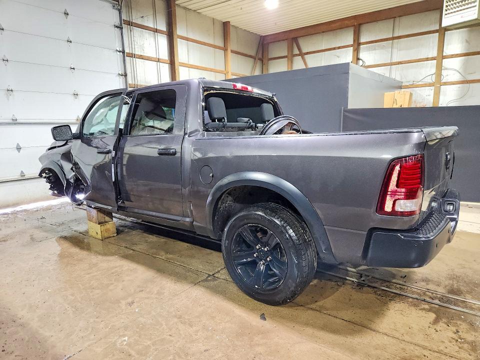 2024 Dodge Ram 1500 Classic slt