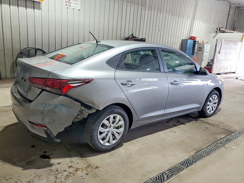 2022 Hyundai Accent se