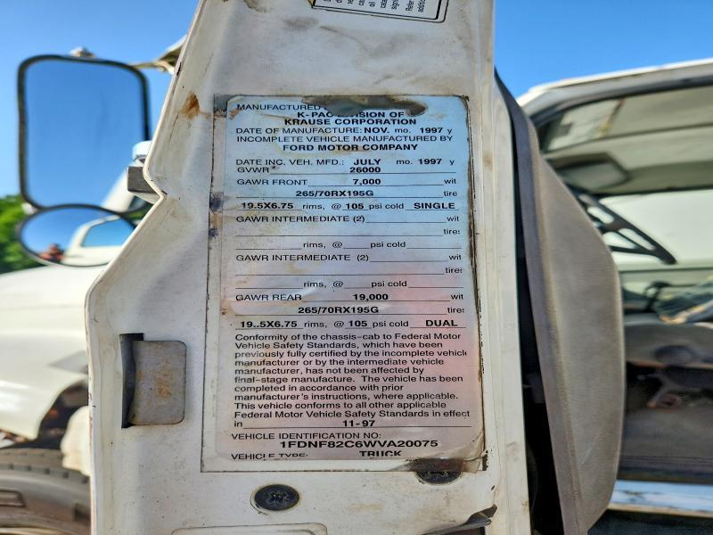 1998 Ford F800 Refuse Truck