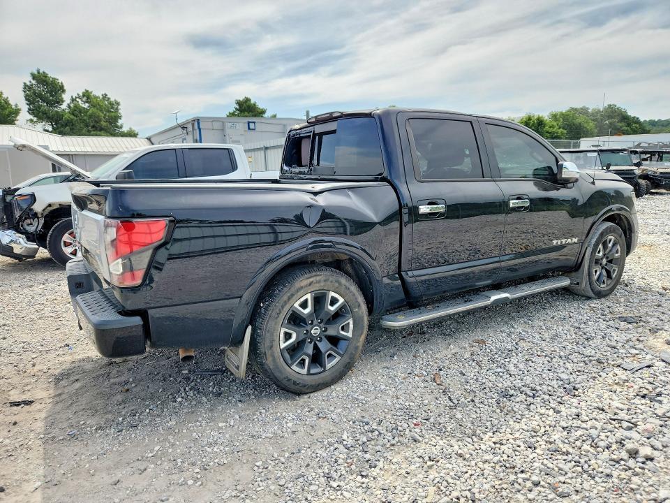 2021 Nissan Titan Platinum Reserve
