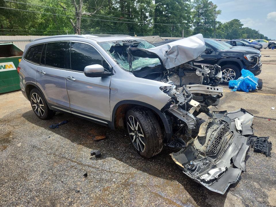 2022 Honda Pilot Touring