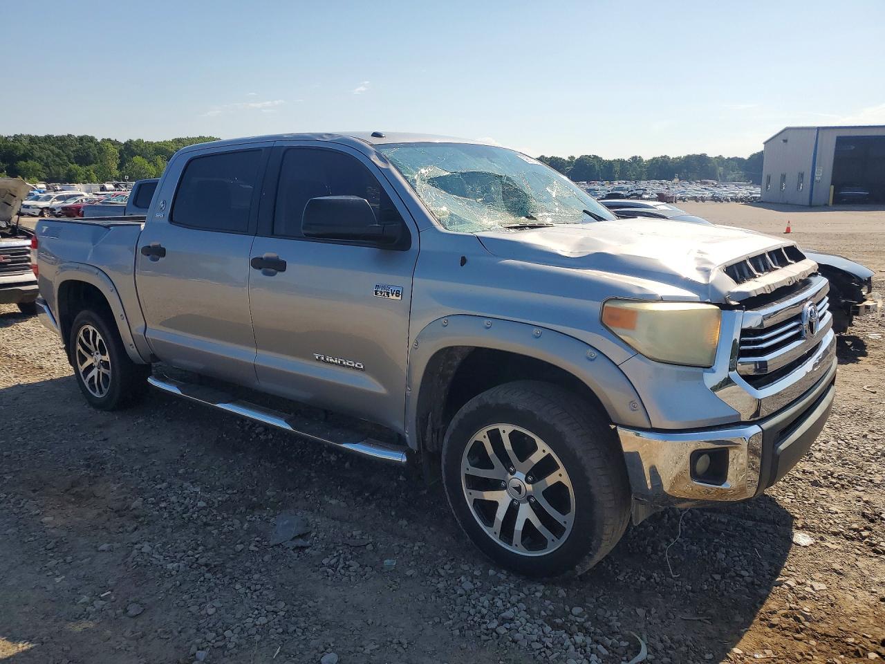 2016 Toyota Tundra Crewmax SR5