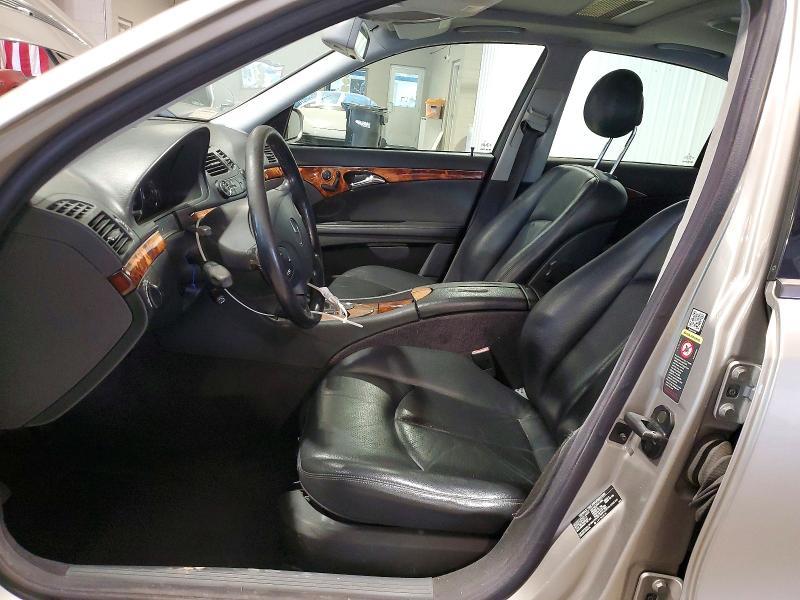 2003 Mercedes-Benz E 320