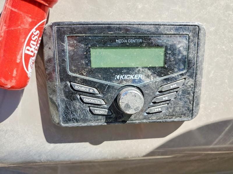 2023 White Water Boats 2023 SUN Tracker BY Tracker Marine Fishin Barge