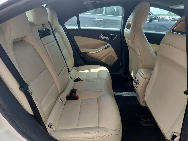 2018 Mercedes-Benz Cla 250