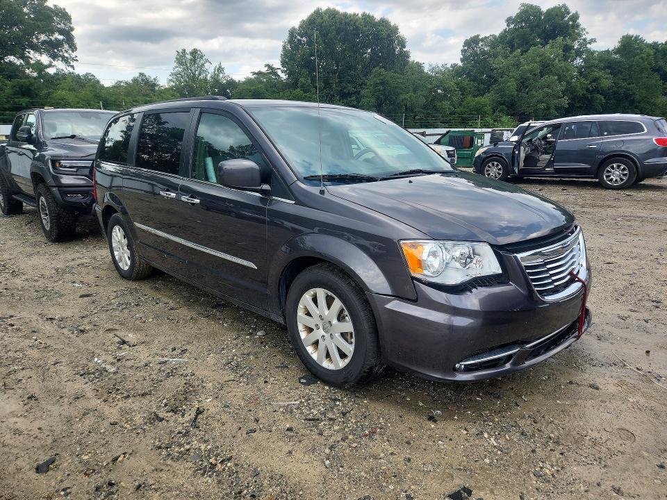 2015 Chrysler Town & Country Touring