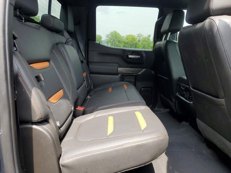 2021 GMC Sierra K1500 AT4