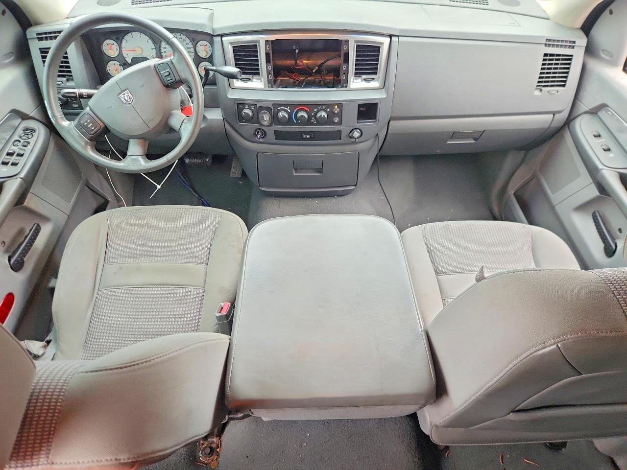 2007 Dodge RAM 1500 ST
