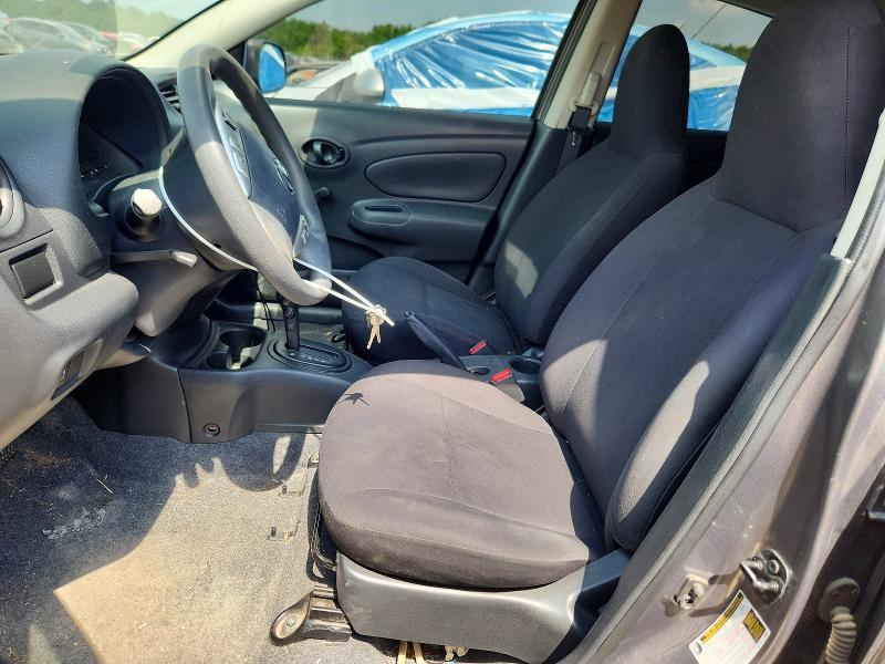 2015 Nissan Versa 1.6 s Plus