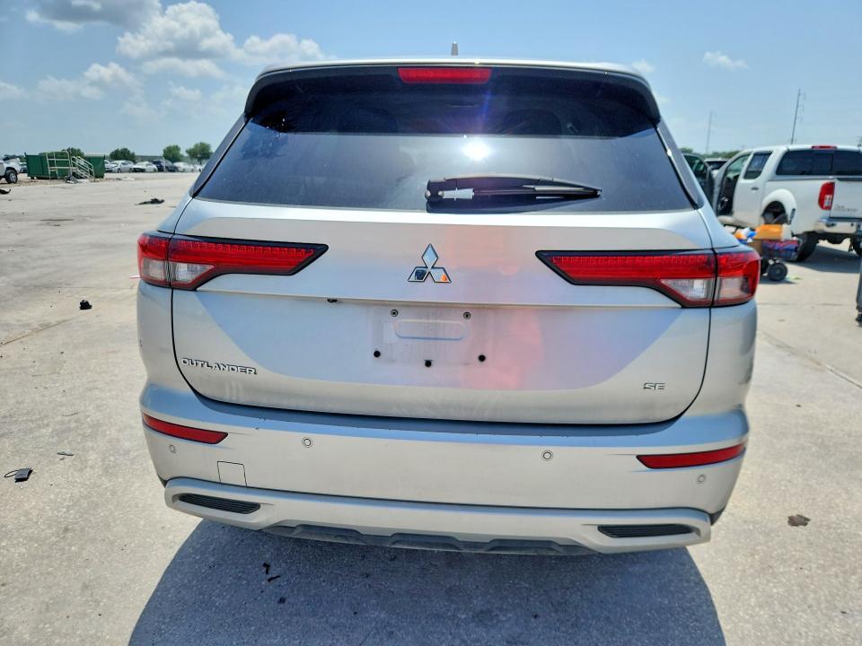 2024 Mitsubishi Outlander se
