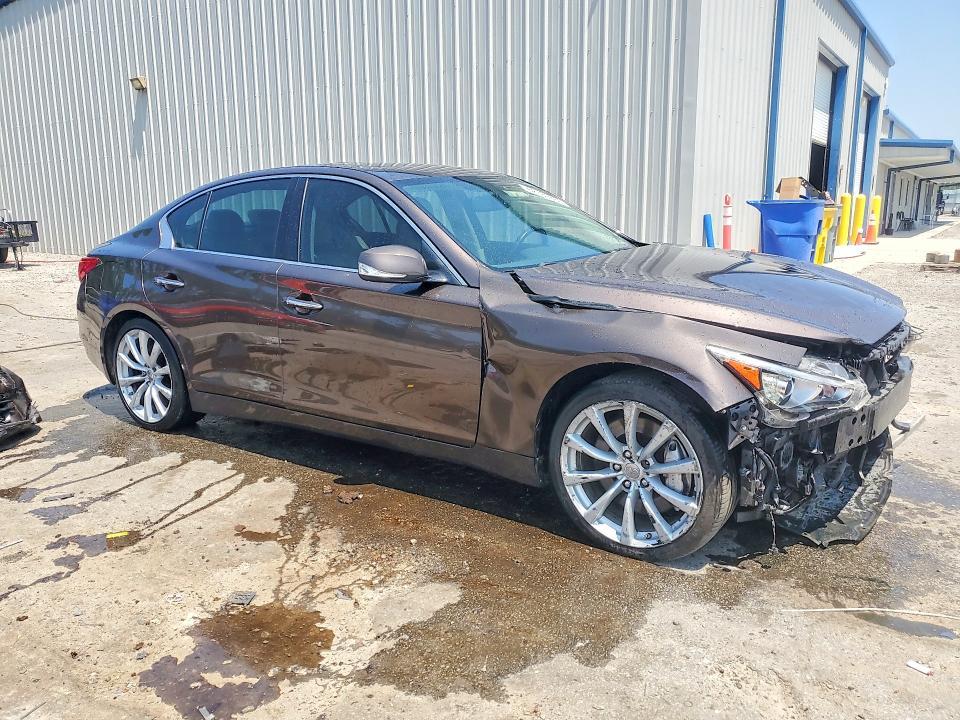 2014 Infiniti Q50 Hybrid Sport