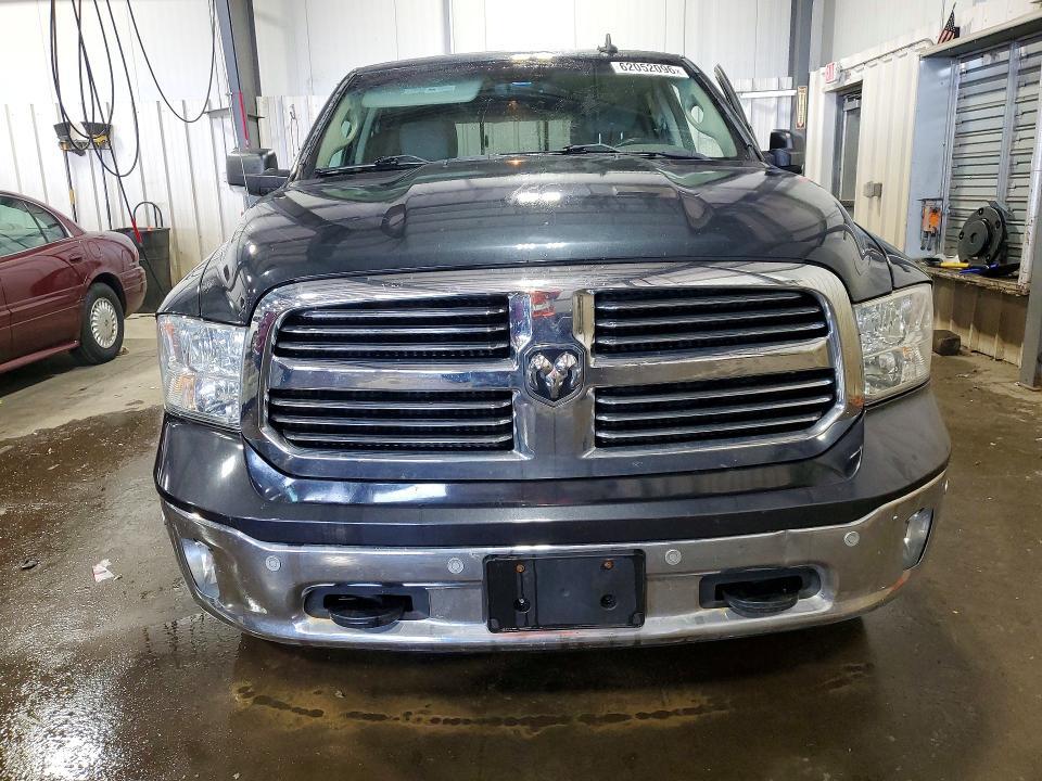 2016 Dodge RAM 1500 SLT