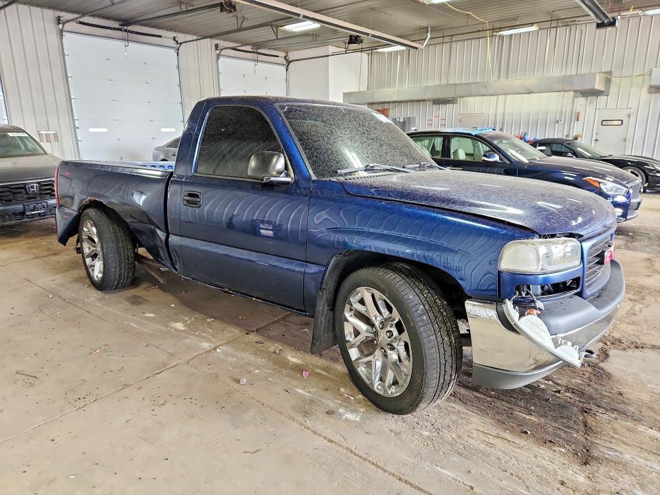 2002 GMC New Sierra C1500