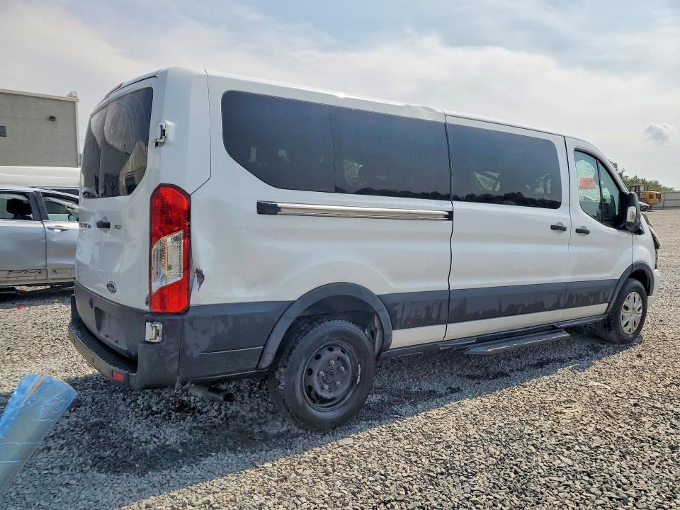 2022 Ford Transit T-350