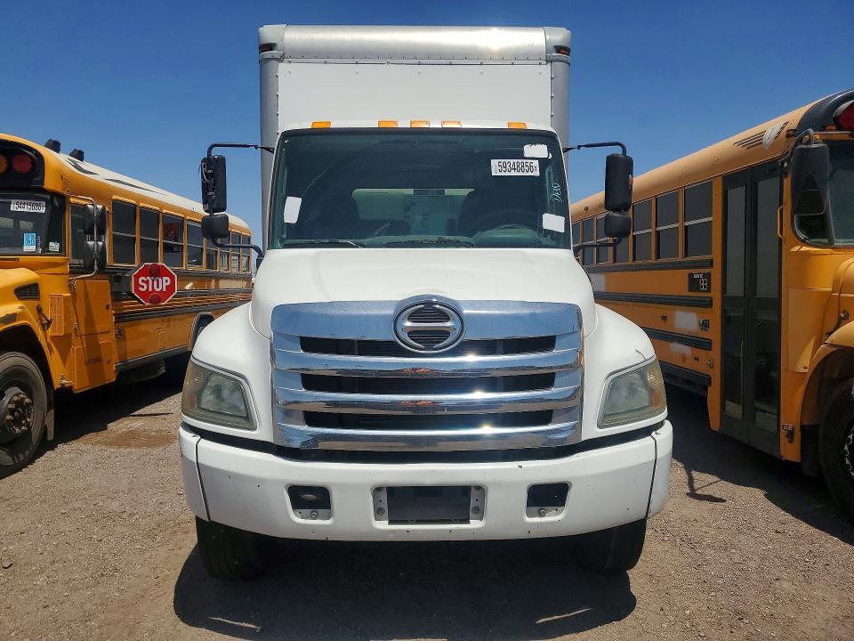 2016 Hino 258/268 BOX Truck