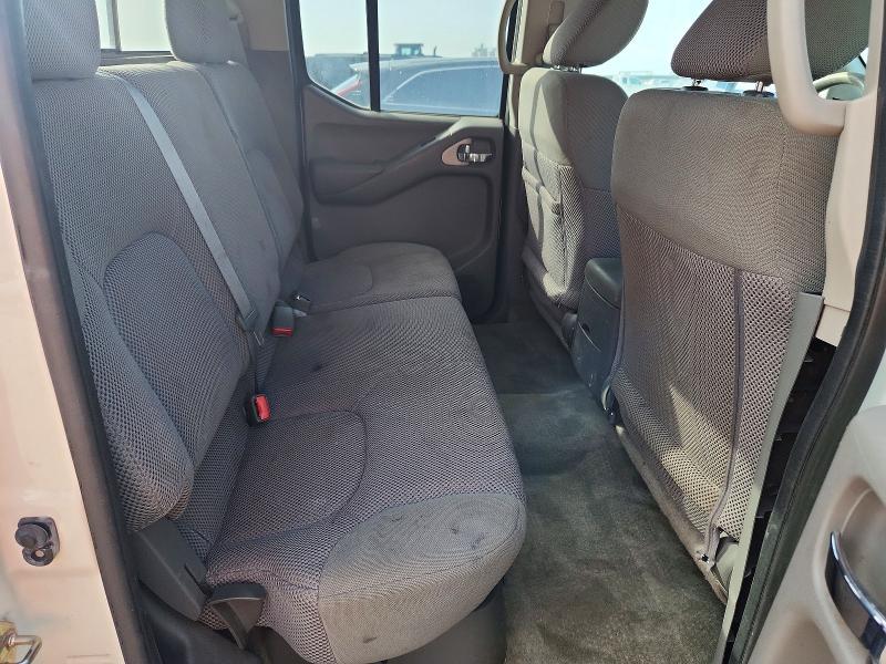 2017 Nissan Frontier SV