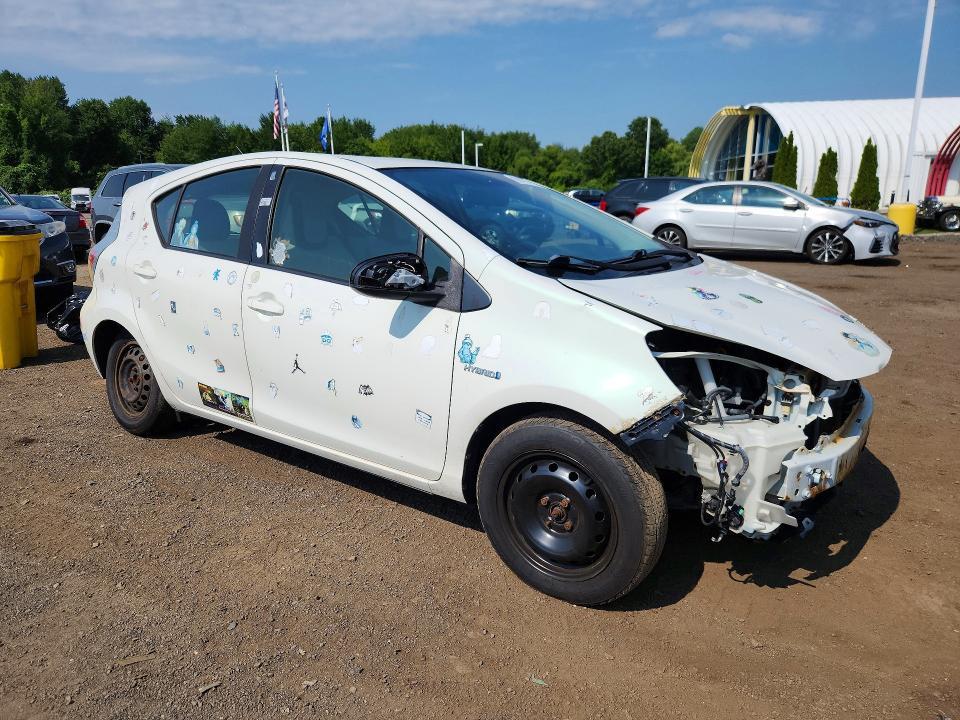 2013 Toyota Prius c one