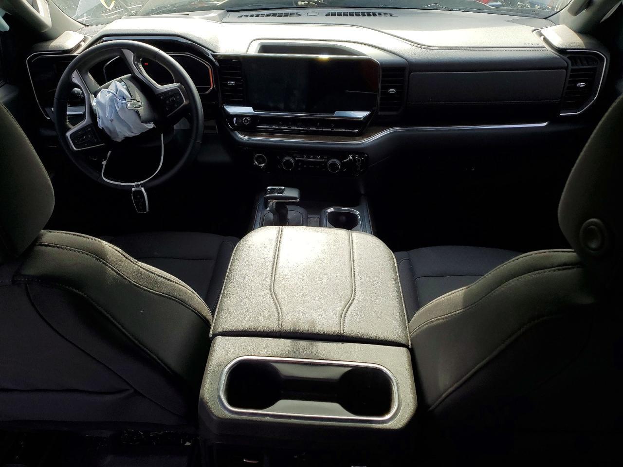 2024 Chevrolet Silverado K1500 RST